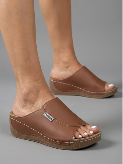 Anne | Håndlagde Ortopediske Sandaler